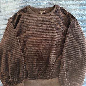 Women’s black Ribbed Sweater